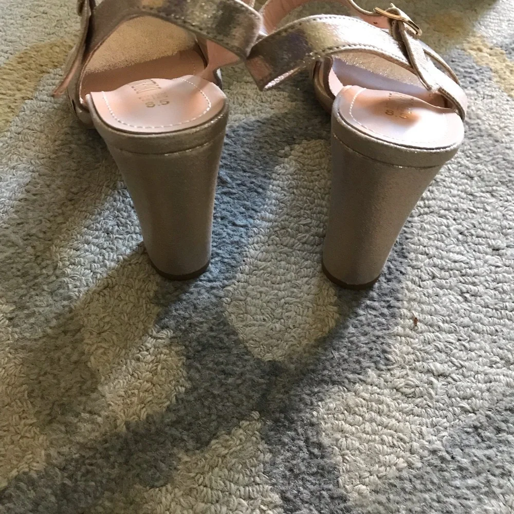 Dream Pairs Gisela-1 NWT Size 8.5 - Picture 4 of 7